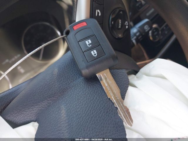 JA4AD2A39JZ071007 Mitsubishi Outlander Es