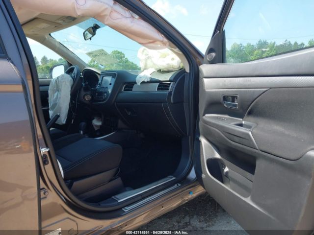 JA4AD2A39JZ071007 Mitsubishi Outlander Es