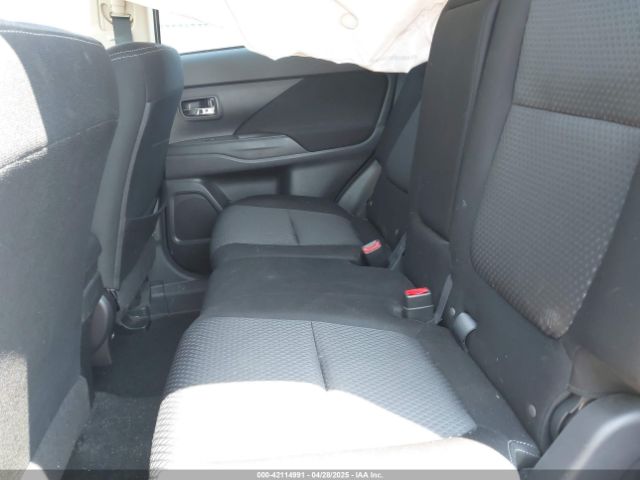 JA4AD2A39JZ071007 Mitsubishi Outlander Es