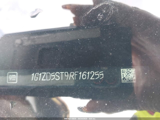 1G1ZD5ST9RF161255 Chevrolet Malibu Fwd 1lt