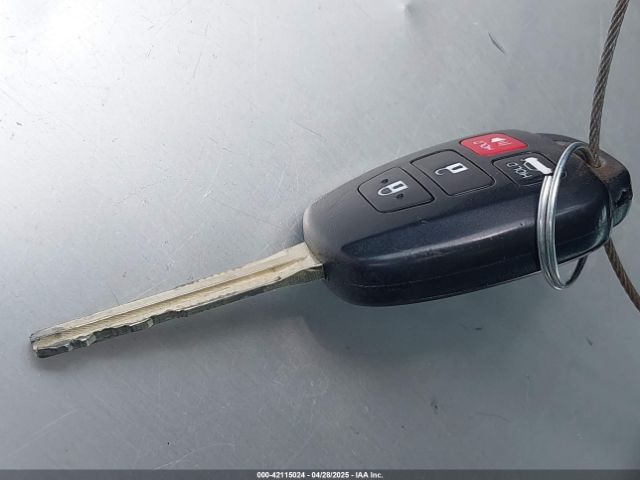 4T1BF1FK6GU212843 Toyota CAMRY SE