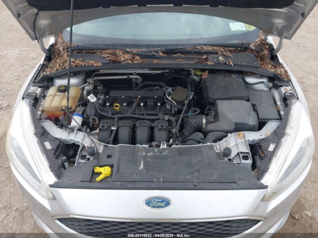 1FADP3F20GL228831 Ford FOCUS SE