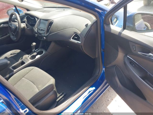 1G1BE5SM6H7244335 Chevrolet Cruze Lt Auto
