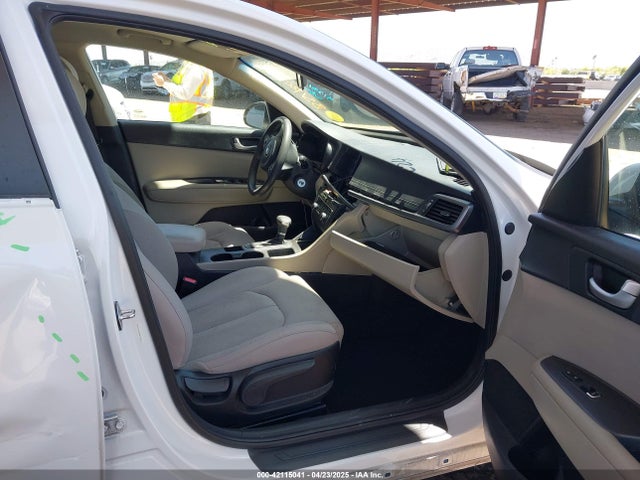 5XXGT4L34HG152960 KIA Optima Lx