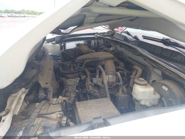5TFAX5GN5GX063837 Toyota Tacoma Sr