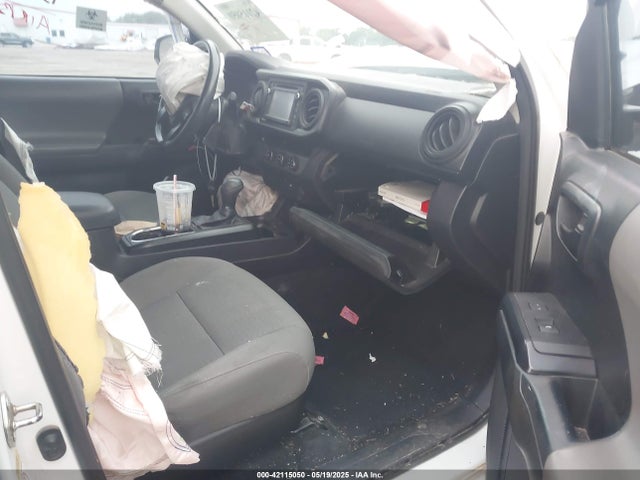 5TFAX5GN5GX063837 Toyota Tacoma Sr