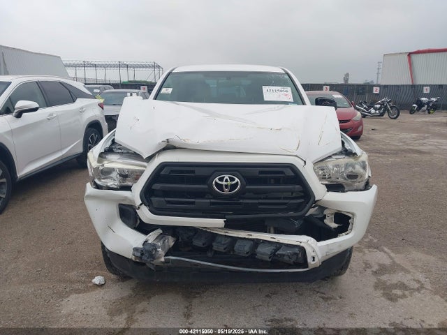 5TFAX5GN5GX063837 Toyota Tacoma Sr