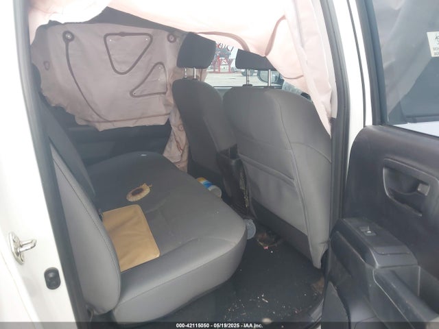 5TFAX5GN5GX063837 Toyota Tacoma Sr