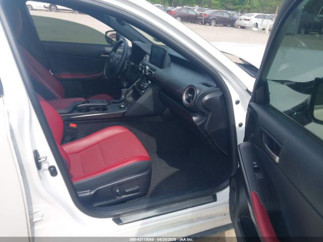 JTHD81F21N5048009 Lexus IS 300