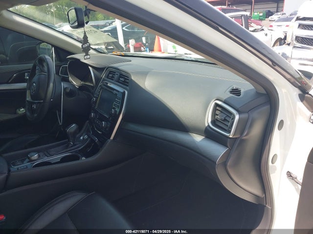 1N4AA6AP8JC375978 Nissan Maxima 3.5 Sv