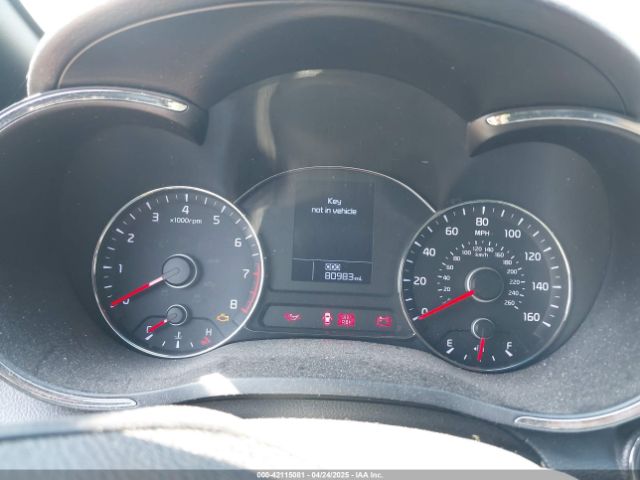 KNAFZ5A35F5266838 KIA FORTE SX