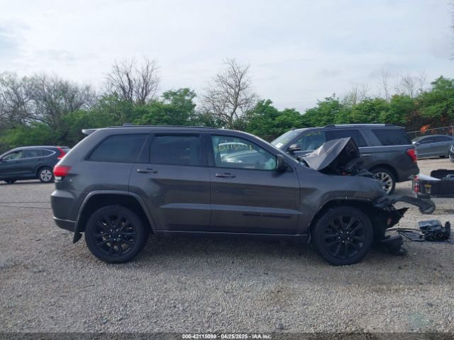 1C4RJFAG0JC120383 Jeep Grand Cherokee Altitude 4x4