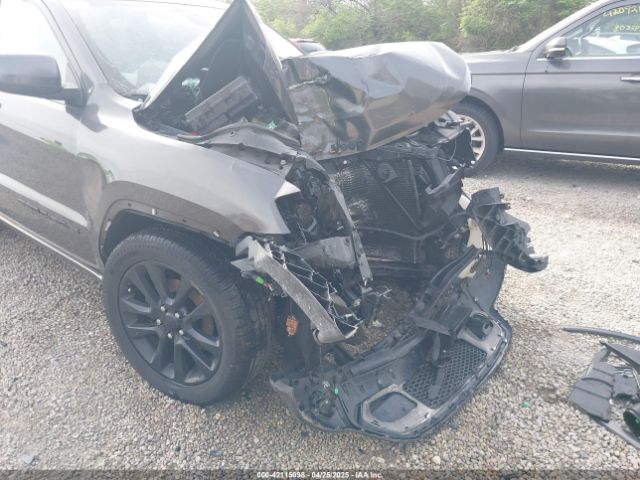 1C4RJFAG0JC120383 Jeep Grand Cherokee Altitude 4x4