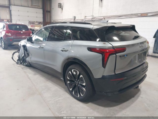2024 CHEVROLET BLAZER EV 3GNKDCRJ7RS159749 Photo 2
