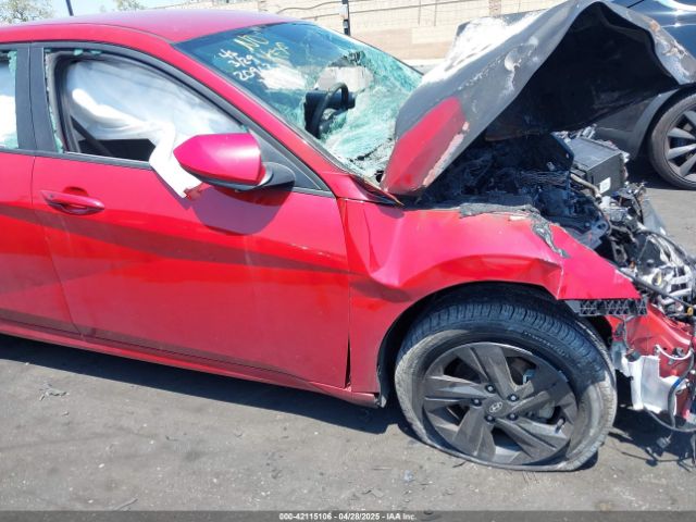 KMHLS4AG4NU217217 Hyundai ELANTRA SEL