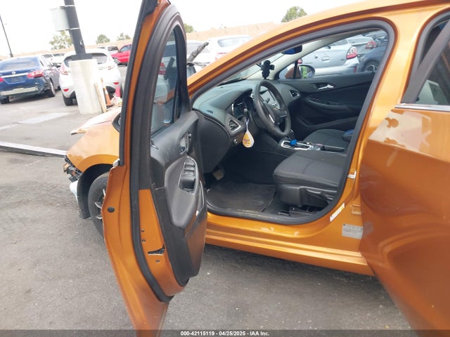 3G1BE6SM0HS562054 Chevrolet Cruze Lt Auto