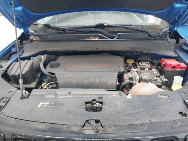 3C4NJCBB3LT257440 Jeep Compass Altitude Fwd