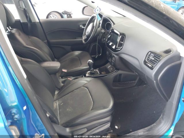 3C4NJCBB3LT257440 Jeep Compass Altitude Fwd
