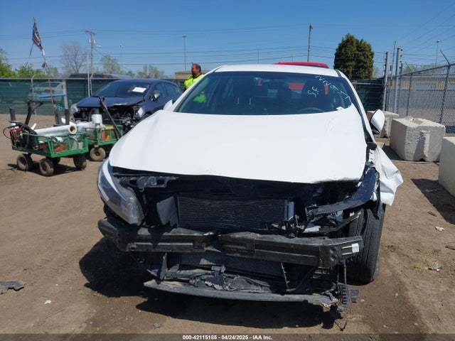 KIA FORTE LX 2018 3KPFK4A70JE229472 Image 12