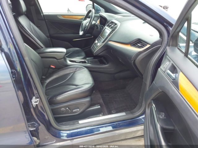 5LMCJ3C99HUL71905 Lincoln Mkc Reserve