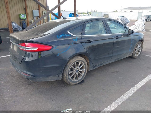3FA6P0H7XHR214633 Ford 2017