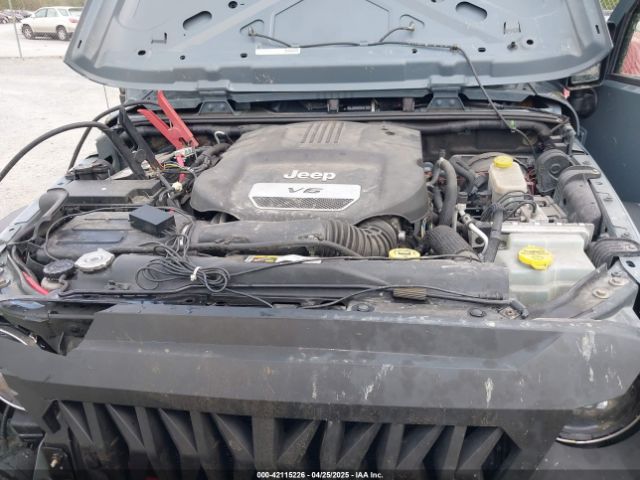 1C4BJWDG6FL542260 Jeep Wrangler Unlimited Sport
