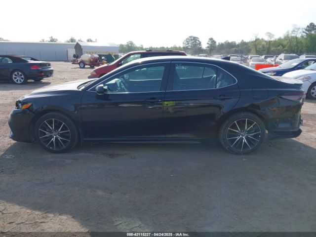 4T1G11AK3RU259780 Toyota CAMRY SE
