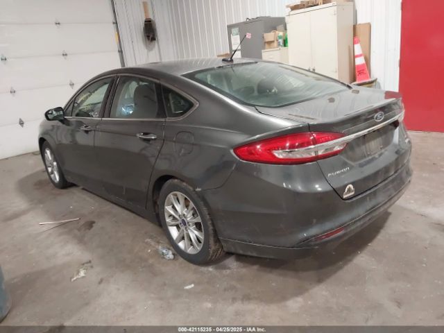 3FA6P0HD6HR252690 Ford FUSION SE