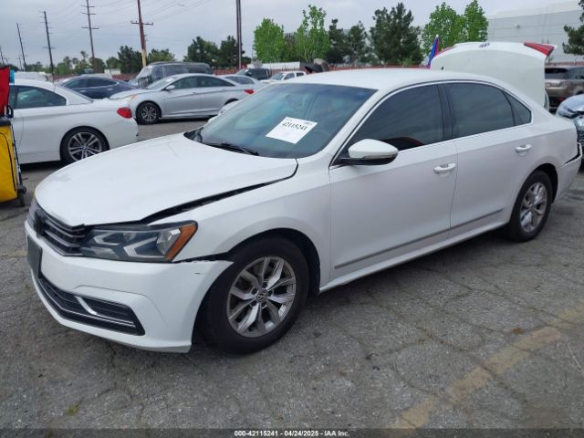 1VWAT7A3XHC051879 Volkswagen Passat 1.8t S