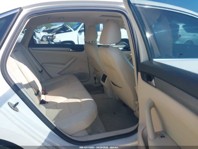 1VWBN7A30EC027794 Volkswagen Passat 2.0l Tdi Se