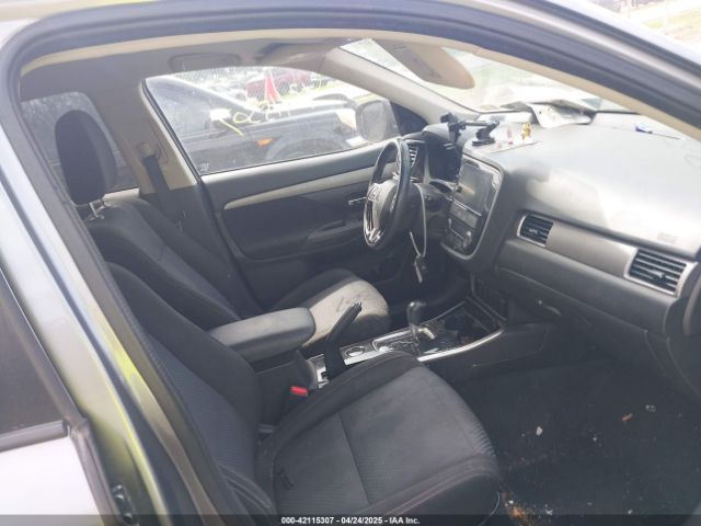 2018 MITSUBISHI OUTLANDER JA4AD3A36JZ043199 Photo 4