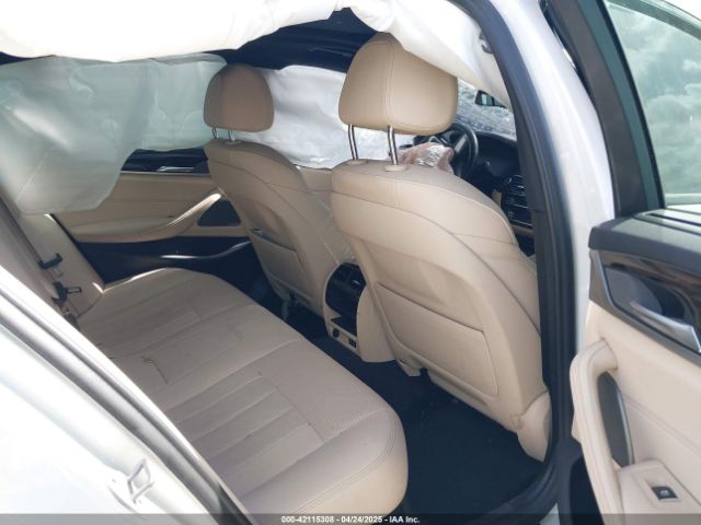 WBA53BH01MWX02468 BMW 530I