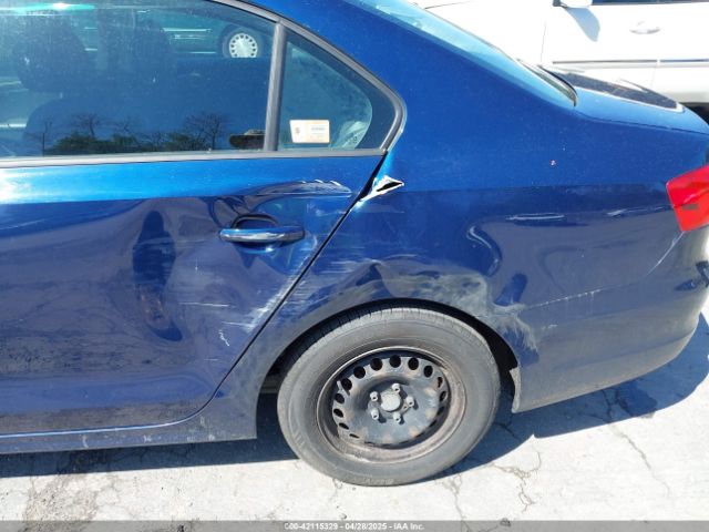 3VW2K7AJ4EM256582 Volkswagen Jetta 2.0l S