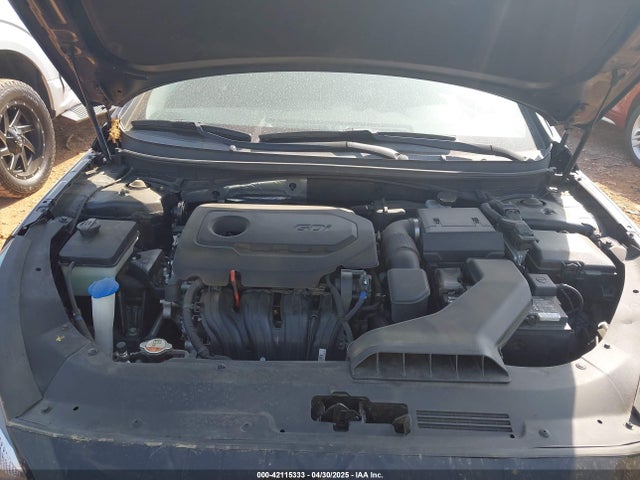 5NPE24AFXKH819257 Hyundai SONATA SE