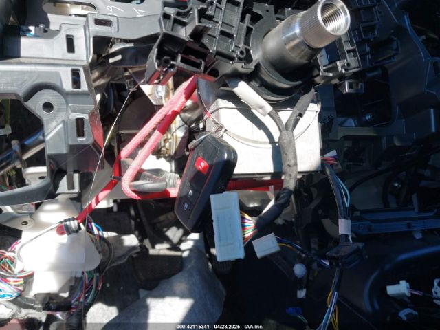 JTNC4MBE4M3138772 Toyota Corolla Xse