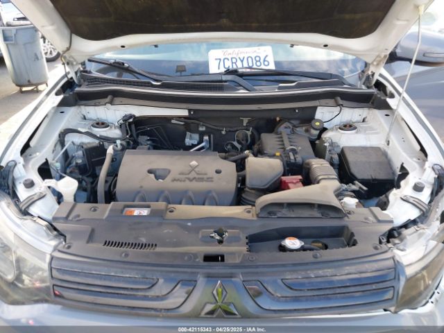2014 MITSUBISHI OUTLANDER JA4AD3A37EZ011335 Photo 9