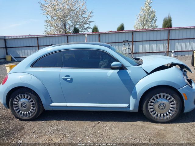3VWJX7AT2EM633358 Volkswagen Beetle 2.5l