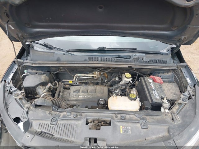 KL7CJLSB6JB675672 Chevrolet Trax Lt
