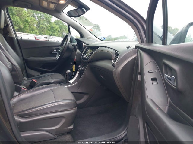 KL7CJLSB6JB675672 Chevrolet Trax Lt