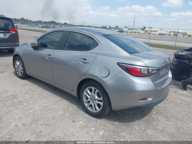 3MYDLBZV4GY133476 Scion IA
