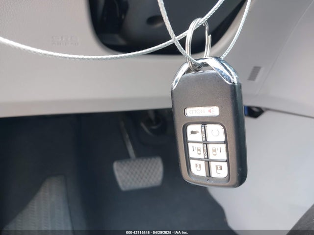 5FNRL6H77JB079219 Honda Odyssey Ex-l