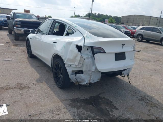 2020 TESLA MODEL Y 5YJYGDEEXLF008333 Photo 2