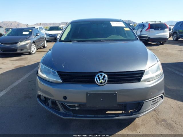 3VW2K7AJ4EM322287 Volkswagen Jetta 2.0l S