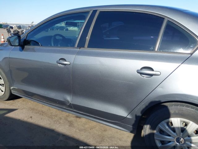 3VW2K7AJ4EM322287 Volkswagen Jetta 2.0l S