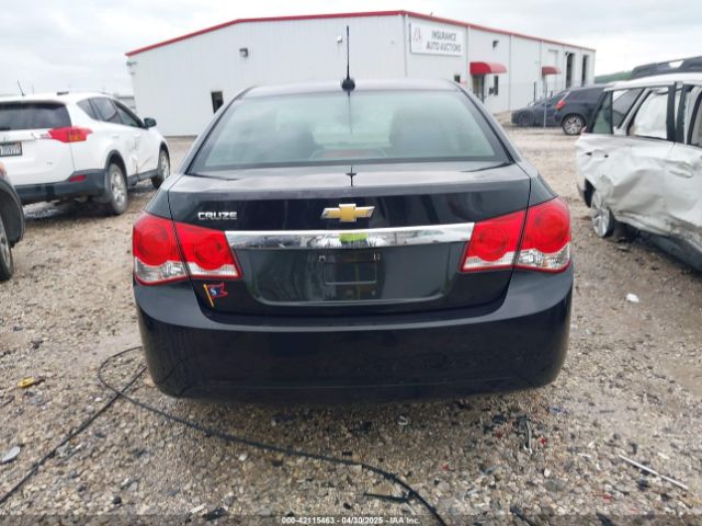 1G1PA5SH2F7120533 Chevrolet Cruze Ls Auto
