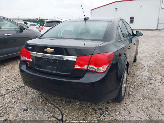 1G1PA5SH2F7120533 Chevrolet Cruze Ls Auto