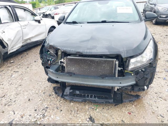 1G1PA5SH2F7120533 Chevrolet Cruze Ls Auto