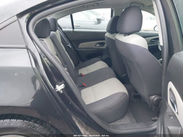 1G1PA5SH2F7120533 Chevrolet Cruze Ls Auto
