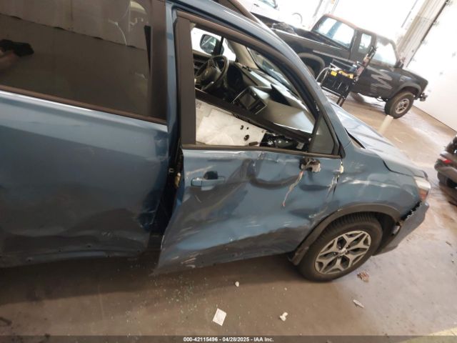 JF2SKAEC3KH590972 Subaru Forester Premium