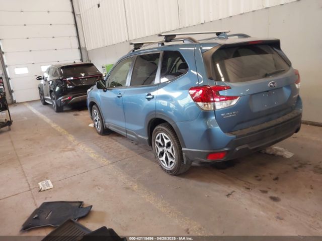 JF2SKAEC3KH590972 Subaru Forester Premium